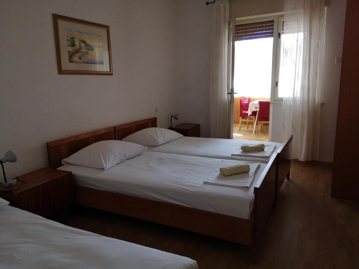 Bellavista Bed And Breakfast パグ エクステリア 写真