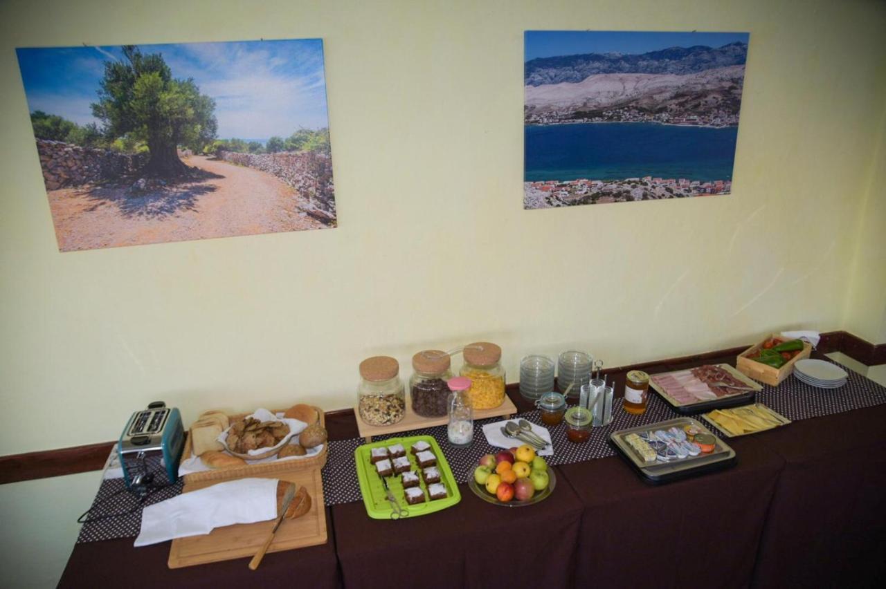 Bellavista Bed And Breakfast パグ エクステリア 写真