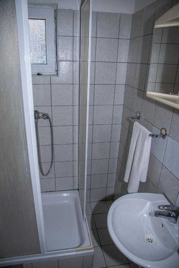 Bellavista Bed And Breakfast パグ エクステリア 写真